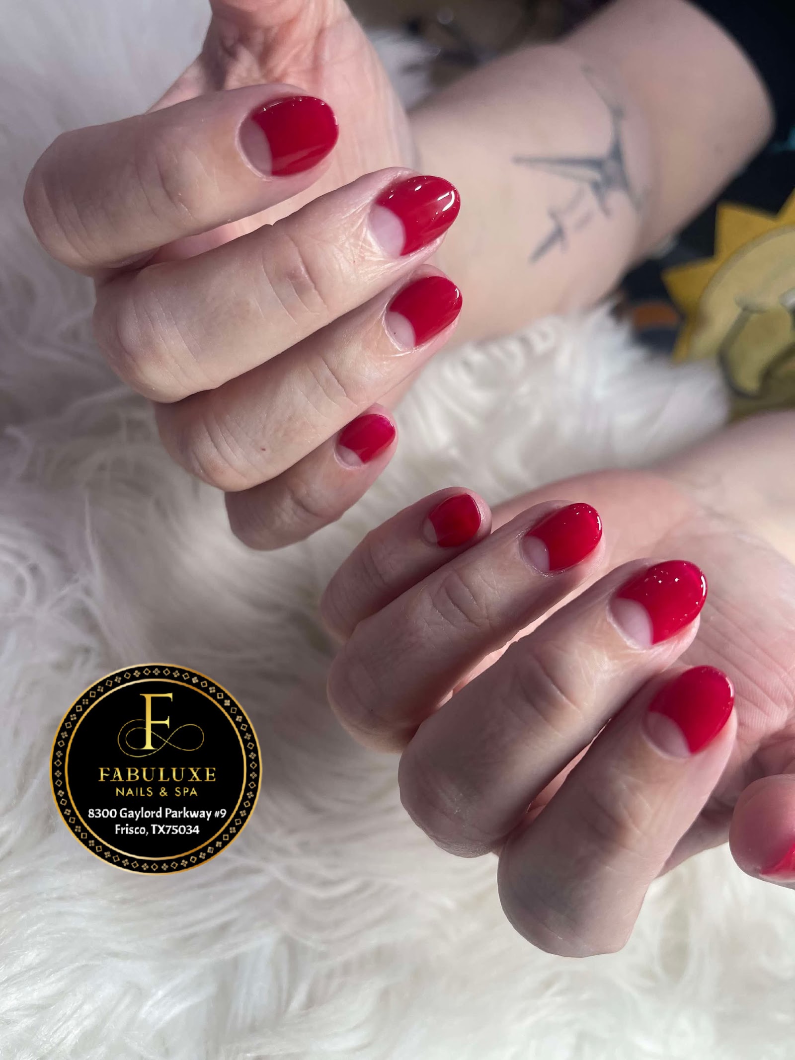 Fabuluxe Nails & Spa nail photo 8